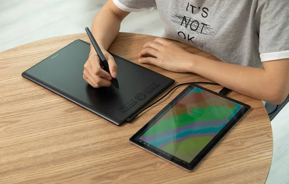 Graf. planš HUION H610X aprašymas - Prekės nuotrauka Graf. planš HUION H610X aprašymas - Prekės nuotrauka