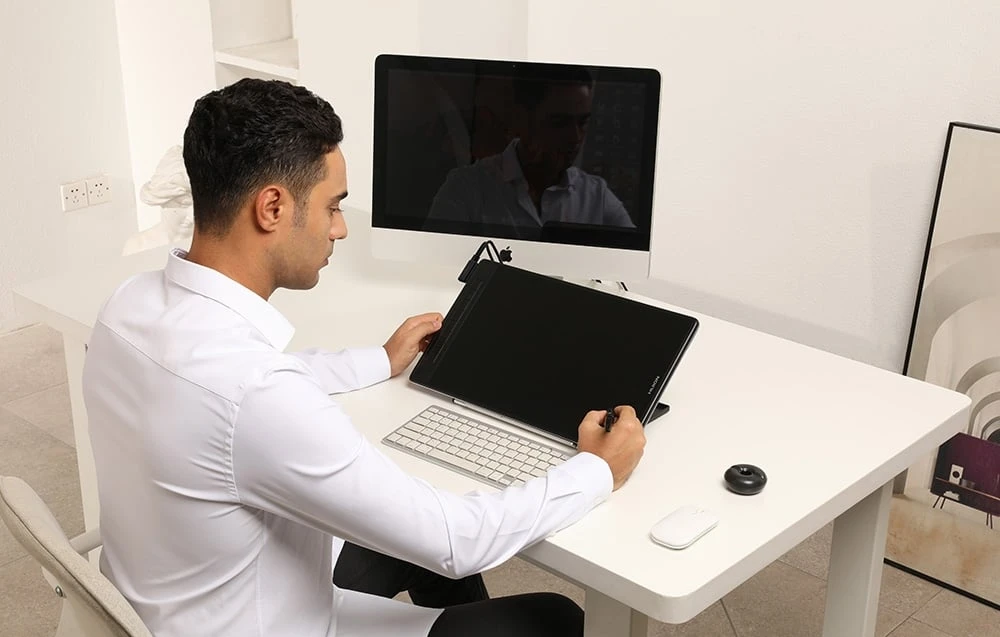 „Huion Kamvas Pro 16 GT1602“ grafinis planšetinis kompiuteris (2,5K) aprašymas - Prekės nuotrauka