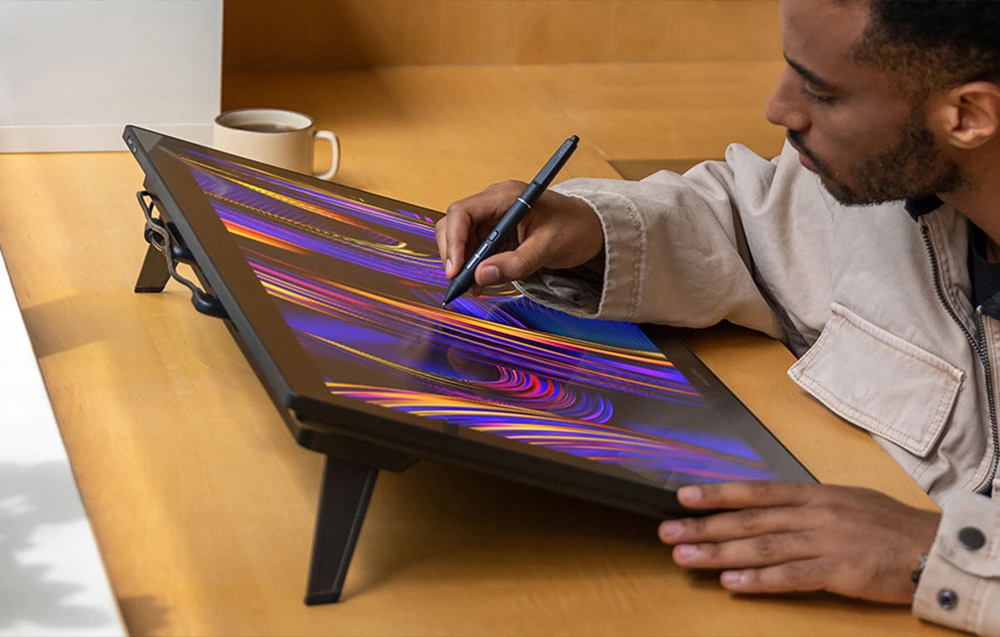 „Huion Kamvas Pro 27 144Hz GT2702“ grafinė planšetė aprašymas - Prekės nuotrauka „Huion Kamvas Pro 27 144Hz GT2702“ grafinė planšetė aprašymas - Prekės nuotrauka