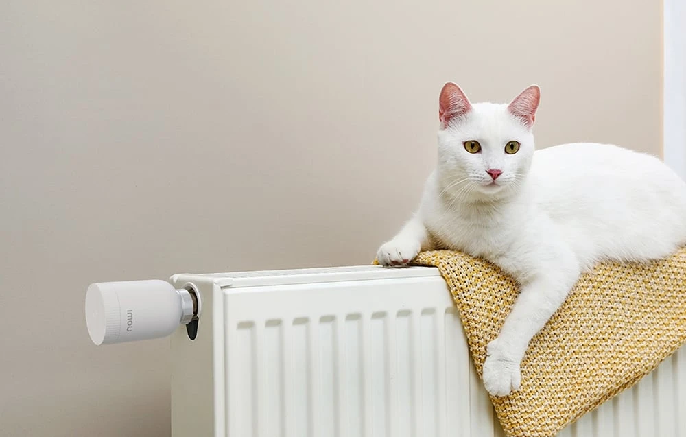 IMOU KIT-TRV1-EU-2 ZigBee termostatinės galvutės rinkinys su 6 adapteriais ir šliuzu aprašymas - Prekės nuotrauka IMOU KIT-TRV1-EU-2 ZigBee termostatinės galvutės rinkinys su 6 adapteriais ir šliuzu aprašymas - Prekės nuotrauka