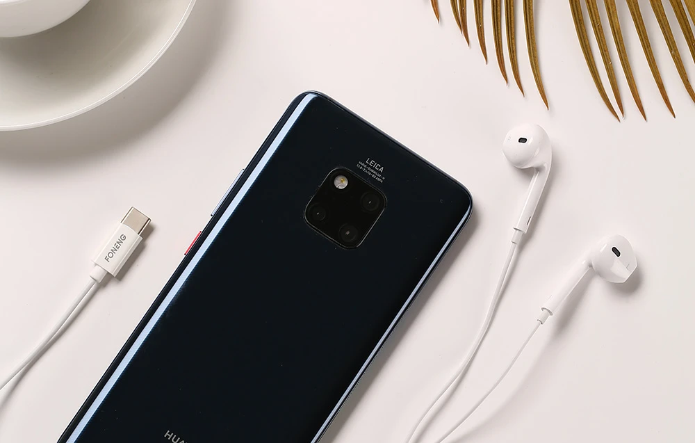 Į ausis įdedamos ausinės, laidinės Foneng T15, USB-C, 1.2 m (balta) aprašymas - Prekės nuotrauka Į ausis įdedamos ausinės, laidinės Foneng T15, USB-C, 1.2 m (balta) aprašymas - Prekės nuotrauka
