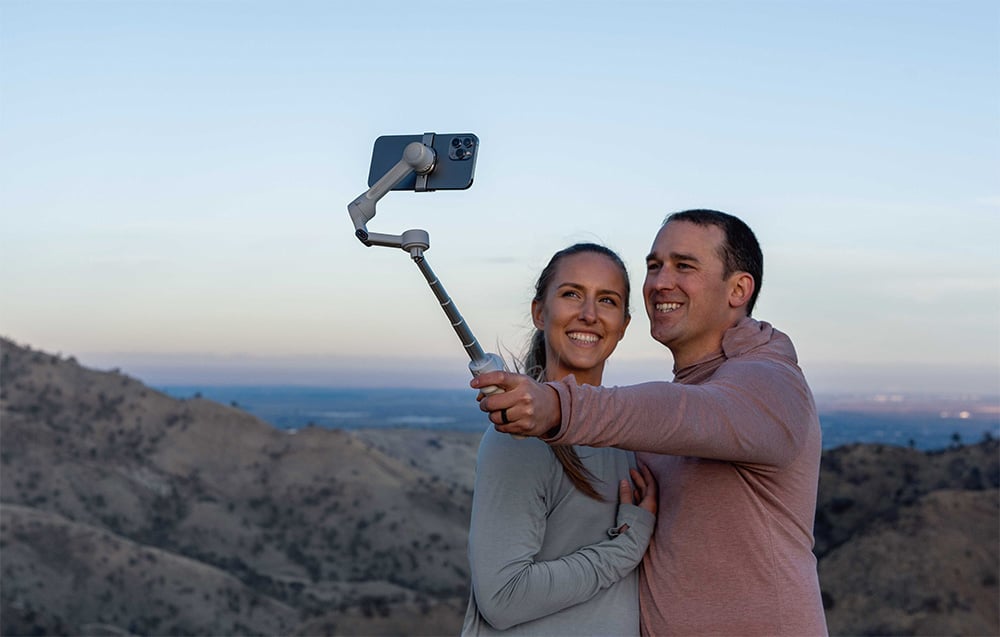 Insta360 „Flow 2“ standartinis paketas / akmens pilka aprašymas - Prekės nuotrauka
