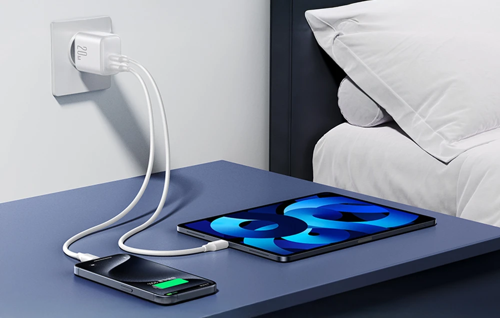 Joyroom JR-TCF12 tinklo įkroviklis 2x USB-C 20W PD / QC 3.0 - baltas aprašymas - Prekės nuotrauka Joyroom JR-TCF12 tinklo įkroviklis 2x USB-C 20W PD / QC 3.0 - baltas aprašymas - Prekės nuotrauka