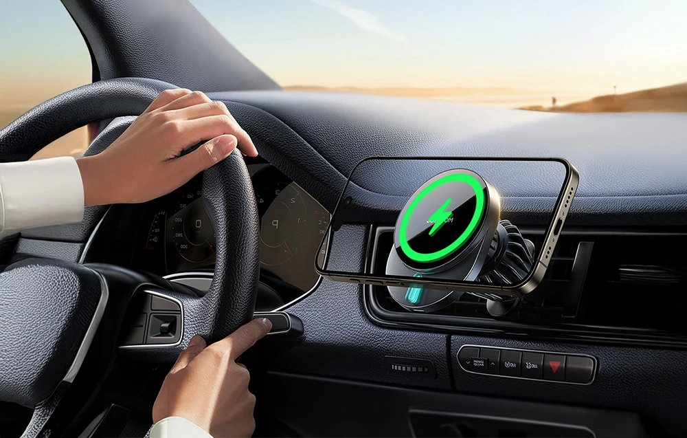 Automobilinis laikiklis-įkroviklis Joyroom JR-ZS409 MagSafe 15W juodas aprašymas - Prekės nuotrauka Automobilinis laikiklis-įkroviklis Joyroom JR-ZS409 MagSafe 15W juodas aprašymas - Prekės nuotrauka