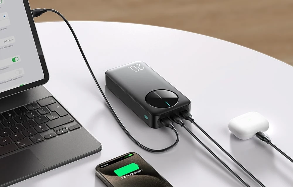 Išorinė baterija Power Bank Joyroom JR-PBF14 20000mAh juoda aprašymas - Prekės nuotrauka Išorinė baterija Power Bank Joyroom JR-PBF14 20000mAh juoda aprašymas - Prekės nuotrauka