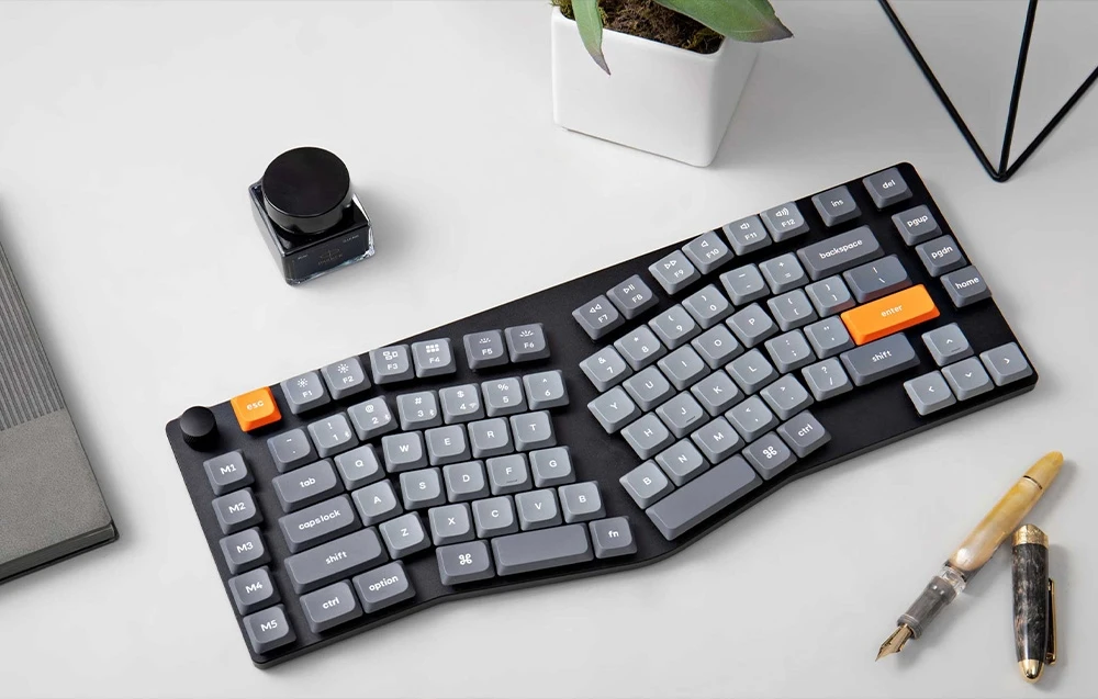 Keychron K15 Max Led Raudona Switch Wireless Low Profile Klaviatūra (Juodas) [K15M-A1]. aprašymas - Prekės nuotrauka