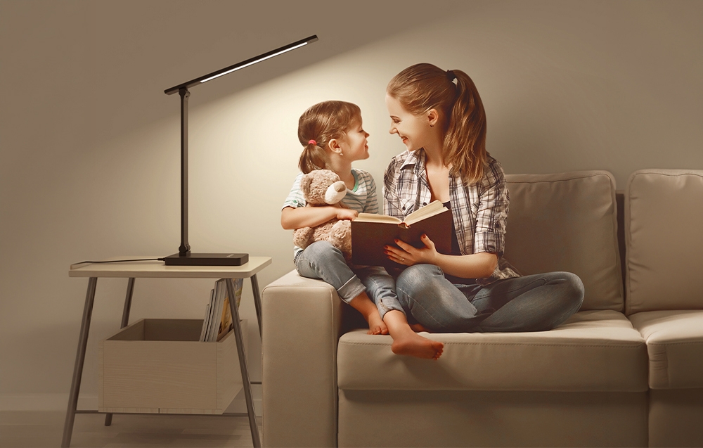 LEPRO 310002 Desk Lamp, 750 lm (Juodas) aprašymas - Prekės nuotrauka