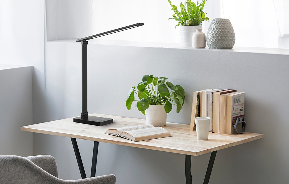 LEPRO 310002 Desk Lamp, 750 lm (Juodas) aprašymas - Prekės nuotrauka