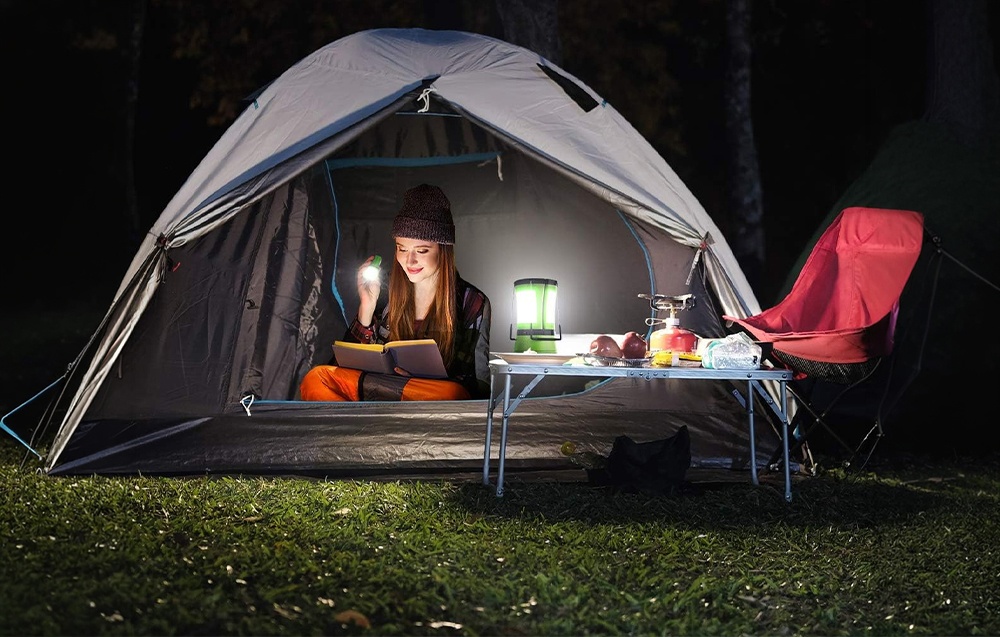 LEPRO 3300012 3-in-1 600-lumen camping lantern aprašymas - Prekės nuotrauka