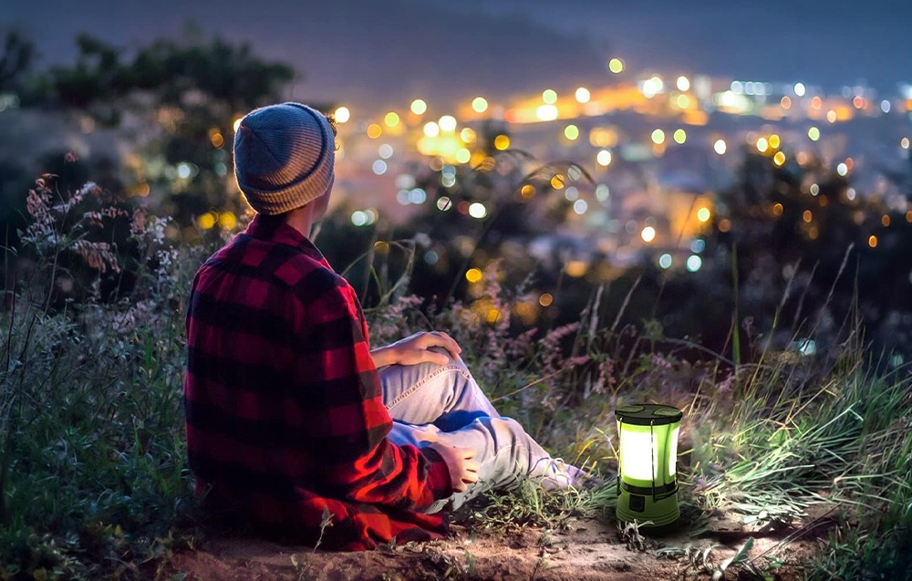 LEPRO 3300012 3-in-1 600-lumen camping lantern aprašymas - Prekės nuotrauka