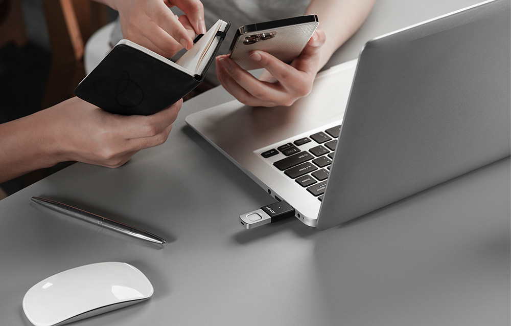 Lexar 128GB pirštų atspaudų skaitytuvas F35pro USB 3.2 aprašymas - Prekės nuotrauka
