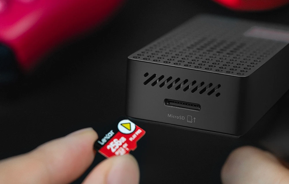 Atminties Kortelių Skaitytuvas - Lexar RW540 MicroSD Express, USB 3.2 Gen 2, 900 MB/s, Juodas aprašymas - Prekės nuotrauka Atminties Kortelių Skaitytuvas - Lexar RW540 MicroSD Express, USB 3.2 Gen 2, 900 MB/s, Juodas aprašymas - Prekės nuotrauka