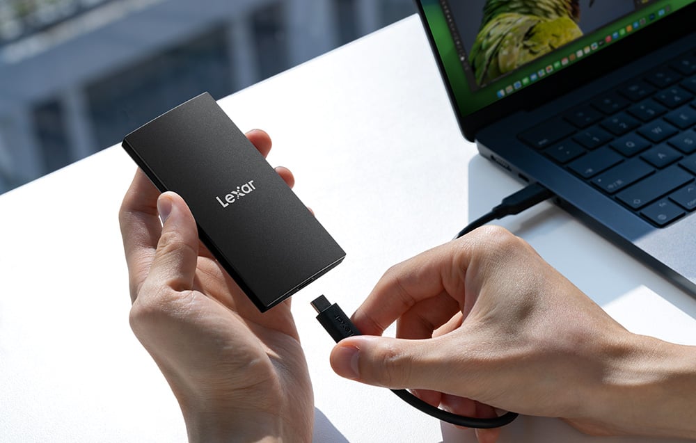 Kietasis diskas Lexar SSD SL300, USB3.2 Gen2 iki R1050/W1000, 2TB aprašymas - Prekės nuotrauka