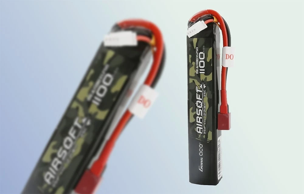 Lipo Gens ace 25C 1100mAh 3S1P 11.1V Airsoft ginklo baterija su T formos kištuku aprašymas - Prekės nuotrauka Lipo Gens ace 25C 1100mAh 3S1P 11.1V Airsoft ginklo baterija su T formos kištuku aprašymas - Prekės nuotrauka