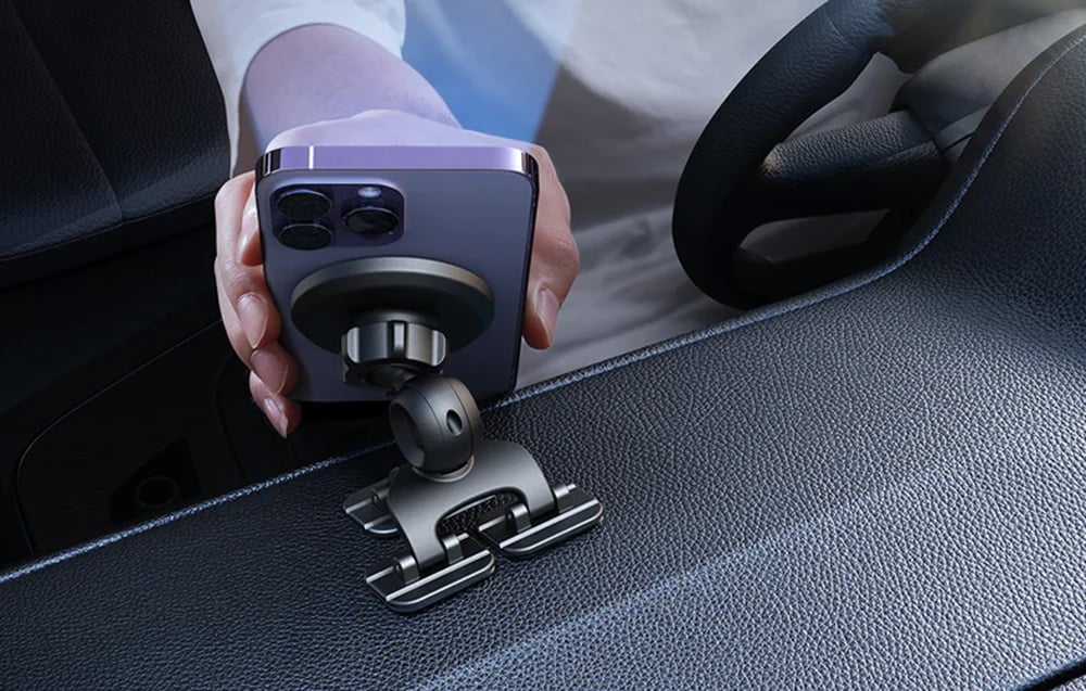Automobilinis telefono laikiklis Joyroom JR-ZS366 (dashboard) magnetinis juodas aprašymas - Prekės nuotrauka Automobilinis telefono laikiklis Joyroom JR-ZS366 (dashboard) magnetinis juodas aprašymas - Prekės nuotrauka