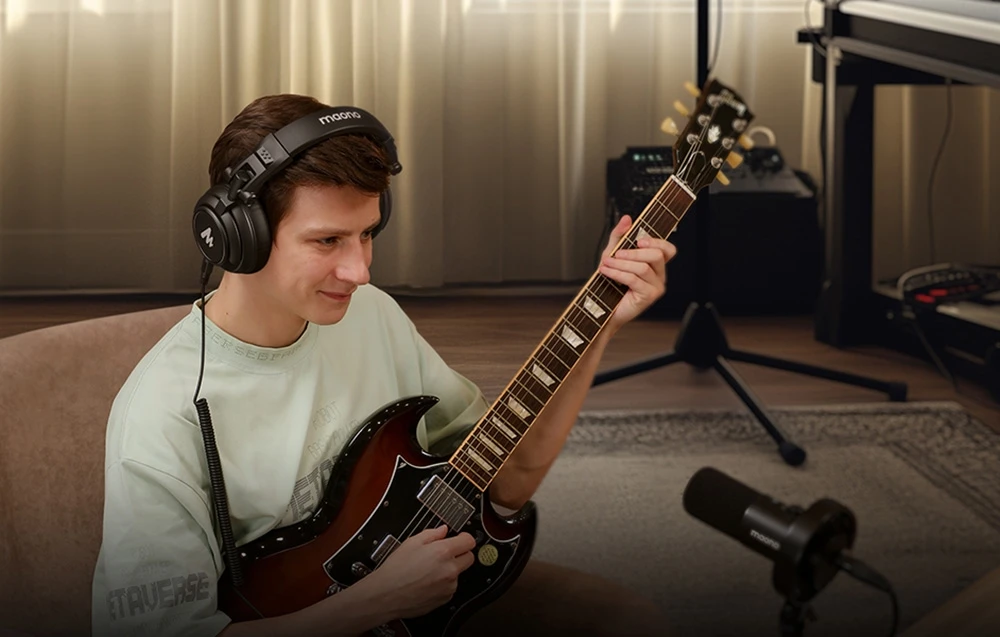 Maono AU-MH601 studio ausinės aprašymas - Prekės nuotrauka Maono AU-MH601 studio ausinės aprašymas - Prekės nuotrauka