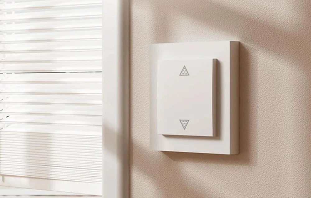 Meross MRS105MA-EU WiFi Smart Roller Shutter Switch (Matter) aprašymas - Prekės nuotrauka Meross MRS105MA-EU WiFi Smart Roller Shutter Switch (Matter) aprašymas - Prekės nuotrauka