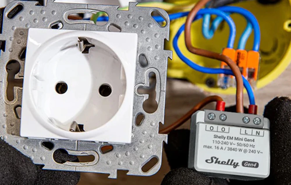 Shelly EM Mini Gen4 galios matuoklio modulis 16A (WiFi, Bluetooth, Zigbee, Matter) aprašymas - Prekės nuotrauka Shelly EM Mini Gen4 galios matuoklio modulis 16A (WiFi, Bluetooth, Zigbee, Matter) aprašymas - Prekės nuotrauka