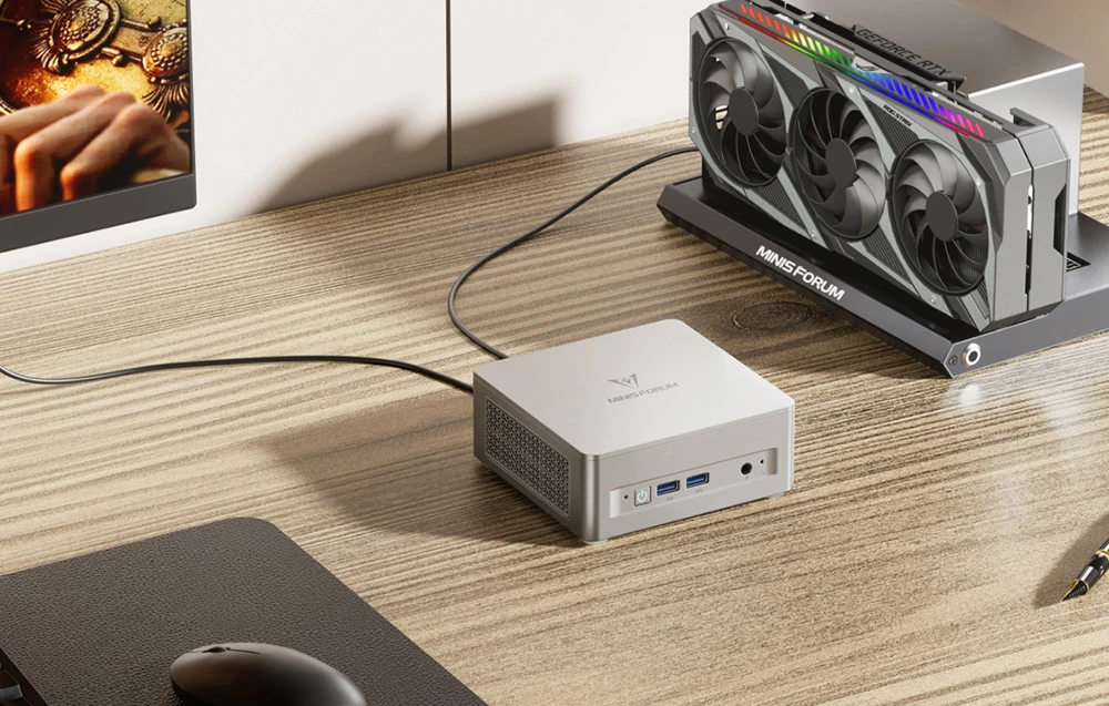 MINIS FORUM UM870 Plus Ryzen 7 8745H 16GB + 512GB Mini PC aprašymas - Prekės nuotrauka MINIS FORUM UM870 Plus Ryzen 7 8745H 16GB + 512GB Mini PC aprašymas - Prekės nuotrauka