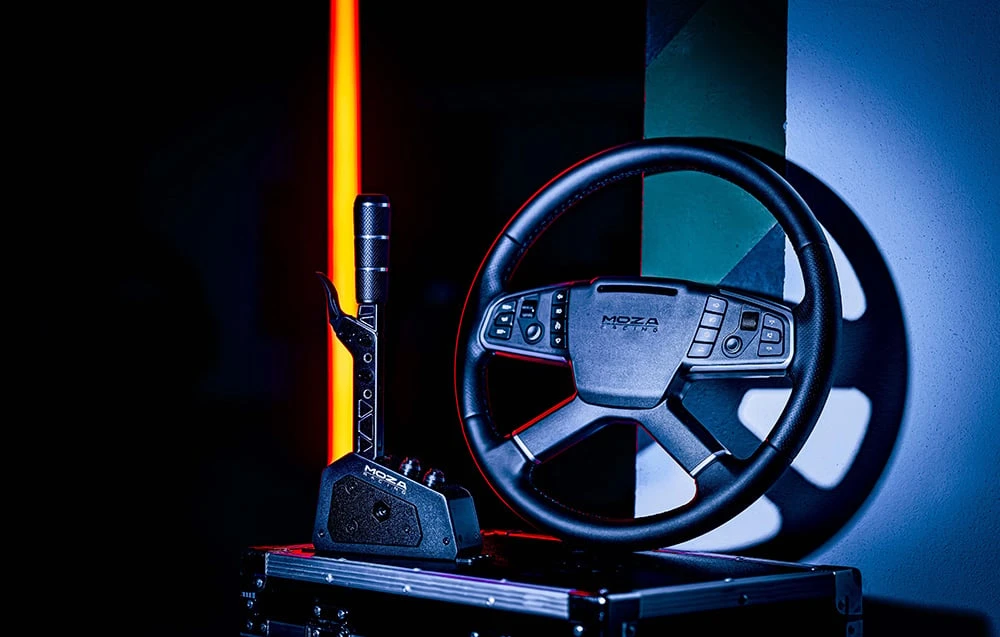 Žaidimų vairas Moza Racing Truck Wheel RS060 aprašymas - Prekės nuotrauka Žaidimų vairas Moza Racing Truck Wheel RS060 aprašymas - Prekės nuotrauka