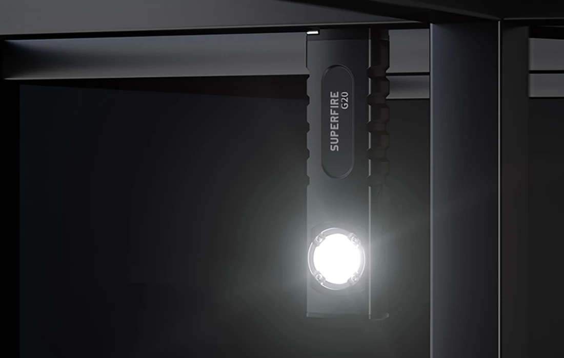Daugiafunkcis žibintuvėlis SuperFire G20, 470lm, USB aprašymas - Prekės nuotrauka Daugiafunkcis žibintuvėlis SuperFire G20, 470lm, USB aprašymas - Prekės nuotrauka