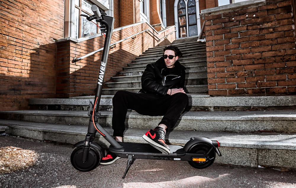NAVEE E25 pro elektrinis paspirtukas aprašymas - Prekės nuotrauka