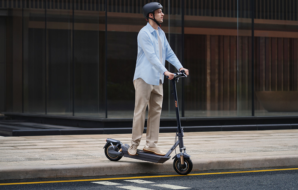 NAVEE GT5 Pro Electric Scooter aprašymas - Prekės nuotrauka