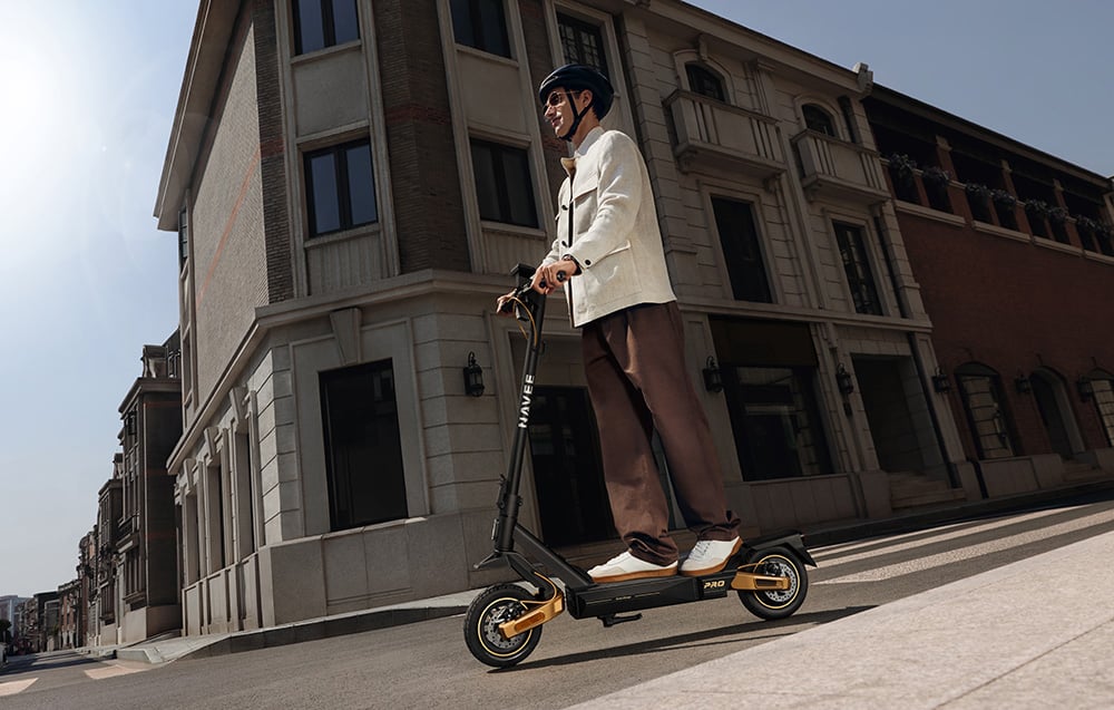 NAVEE ST5 Pro elektrinis paspirtukas aprašymas - Prekės nuotrauka