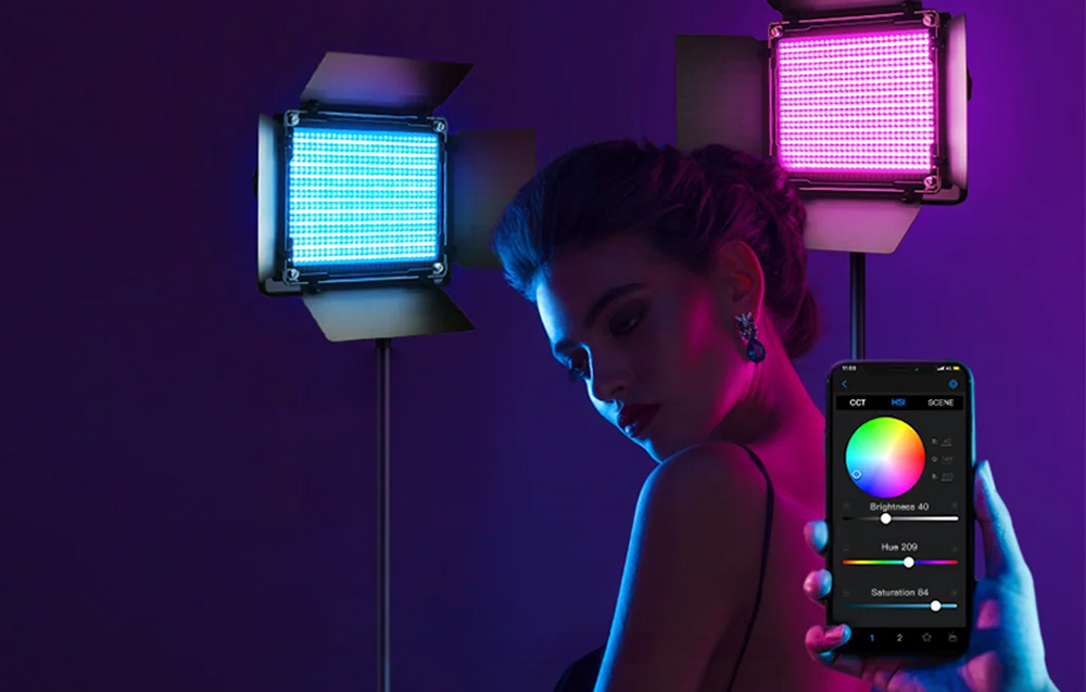 „Neewer 660 PRO RGB LED“ studijos komplektas, dvi 50 W 3200–5600 K lempos + trikojai + varteliai aprašymas - Prekės nuotrauka