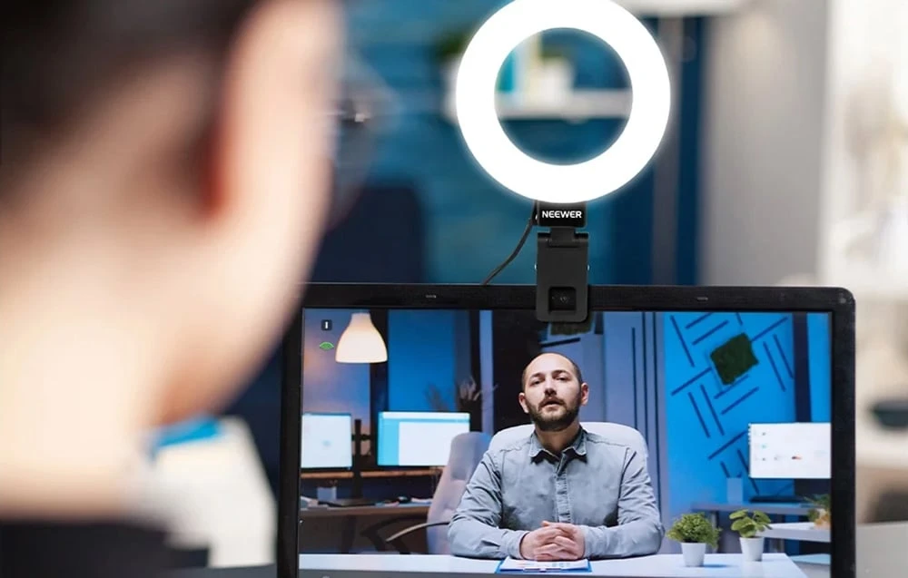 Neewer BR60 5" clip-on ring light / desk stand aprašymas - Prekės nuotrauka Neewer BR60 5" clip-on ring light / desk stand aprašymas - Prekės nuotrauka