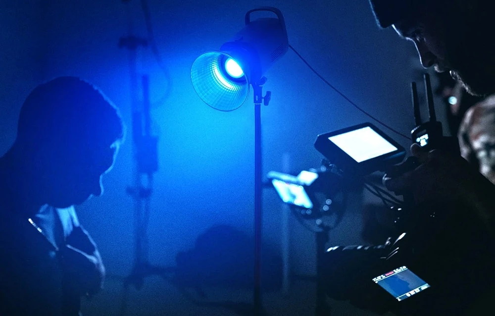 NEEWER CB60 RGB 70W LED Studio Light, CRI 97+ aprašymas - Prekės nuotrauka