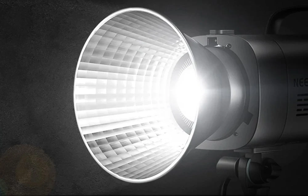 NEEWER CB60B dviejų spalvų LED studijinis apšvietimas 70W aprašymas - Prekės nuotrauka