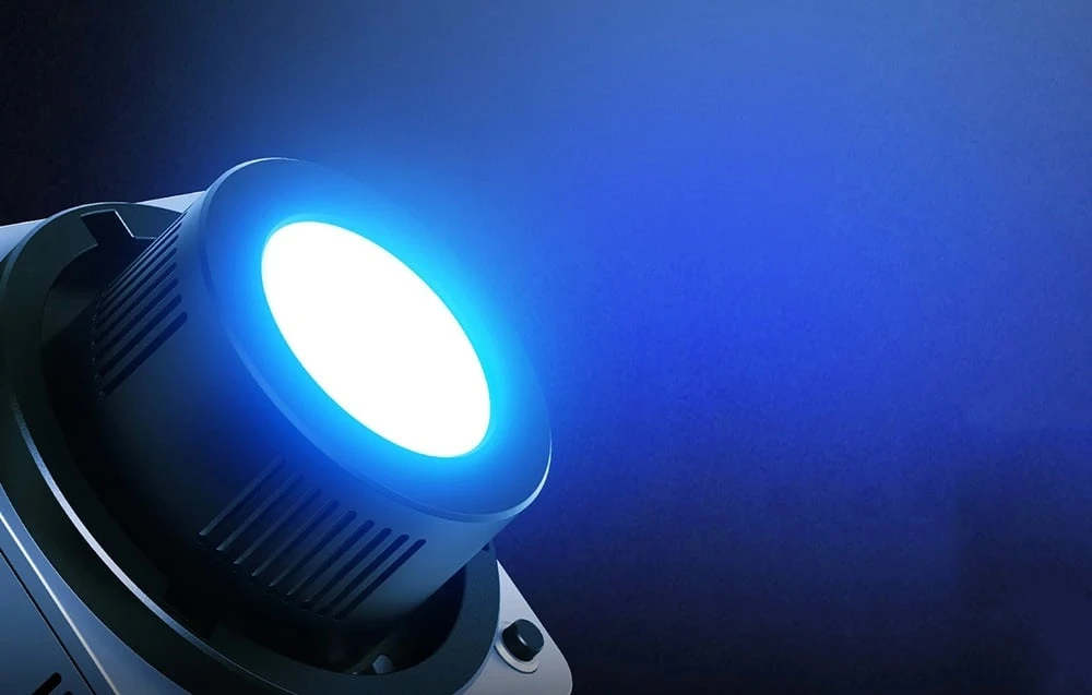 Mini COB LED Lamp Neewer HB80C RGB aprašymas - Prekės nuotrauka Mini COB LED Lamp Neewer HB80C RGB aprašymas - Prekės nuotrauka