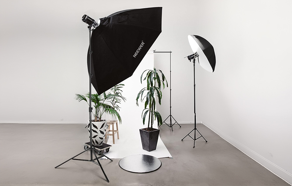 naujesnis-apšvietimas-trikojas-400-cm