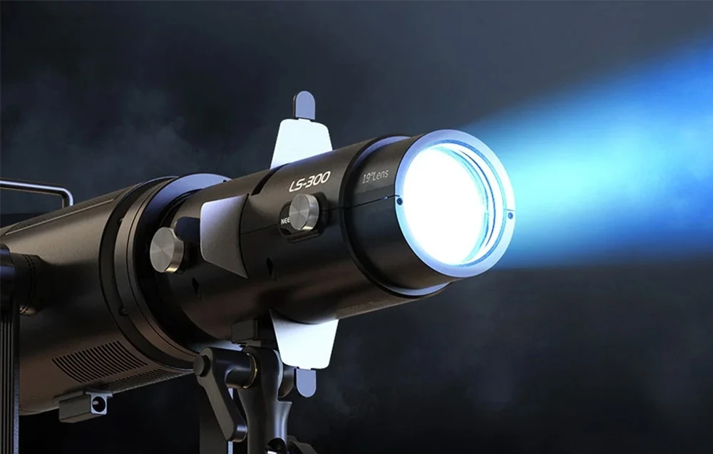 Neewer LS-300 300W Spot Light with Bowens Mount aprašymas - Prekės nuotrauka