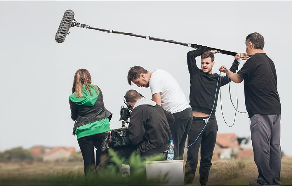 Neewer microphone boom 300 cm (sidabrinis) aprašymas - Prekės nuotrauka