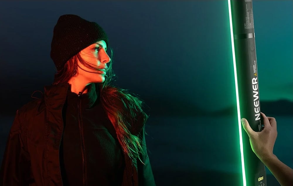 Rankinis LED vamzdinis šviestuvas NEEWER RGB aprašymas - Prekės nuotrauka