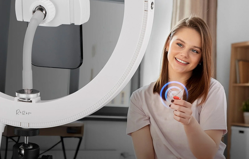 NEEWER RH12B Pro – 12'' High-Power LED Ring Light aprašymas - Prekės nuotrauka NEEWER RH12B Pro – 12'' High-Power LED Ring Light aprašymas - Prekės nuotrauka