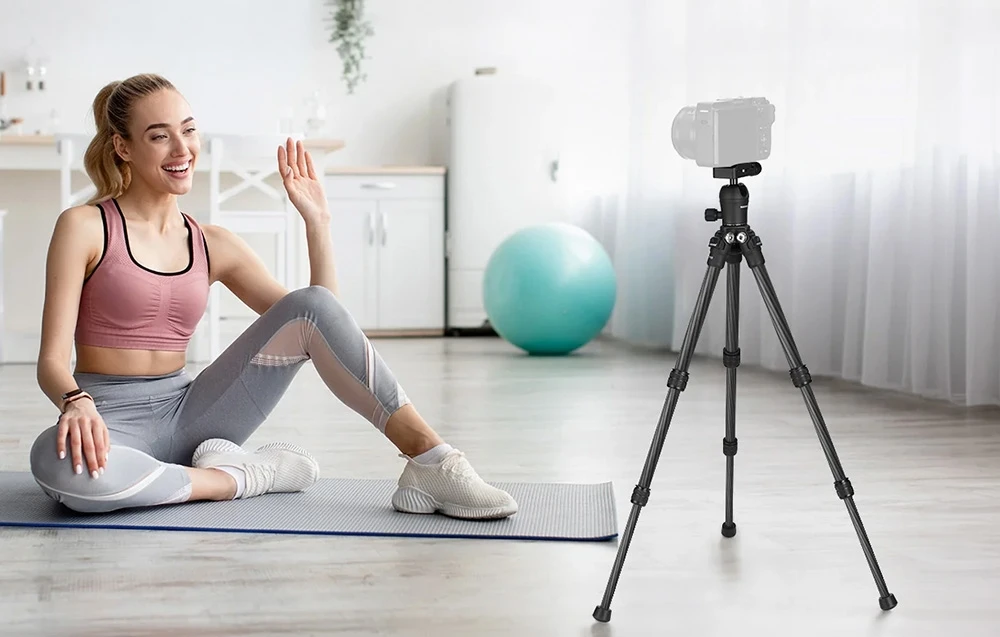 NEEWER TP09 50 cm Carbon Fiber Mini Tripod aprašymas - Prekės nuotrauka
