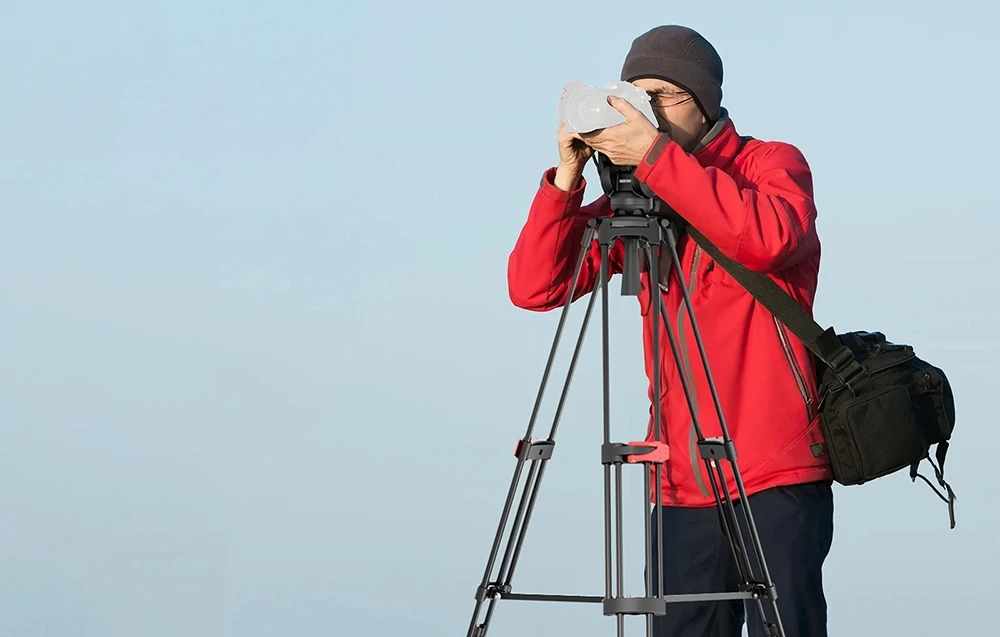 Neewer TP37 Adjustable Tripod with Fluid Head aprašymas - Prekės nuotrauka