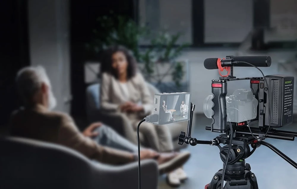 Neewer TP74 Professional Video Tripod with Fluid Head aprašymas - Prekės nuotrauka