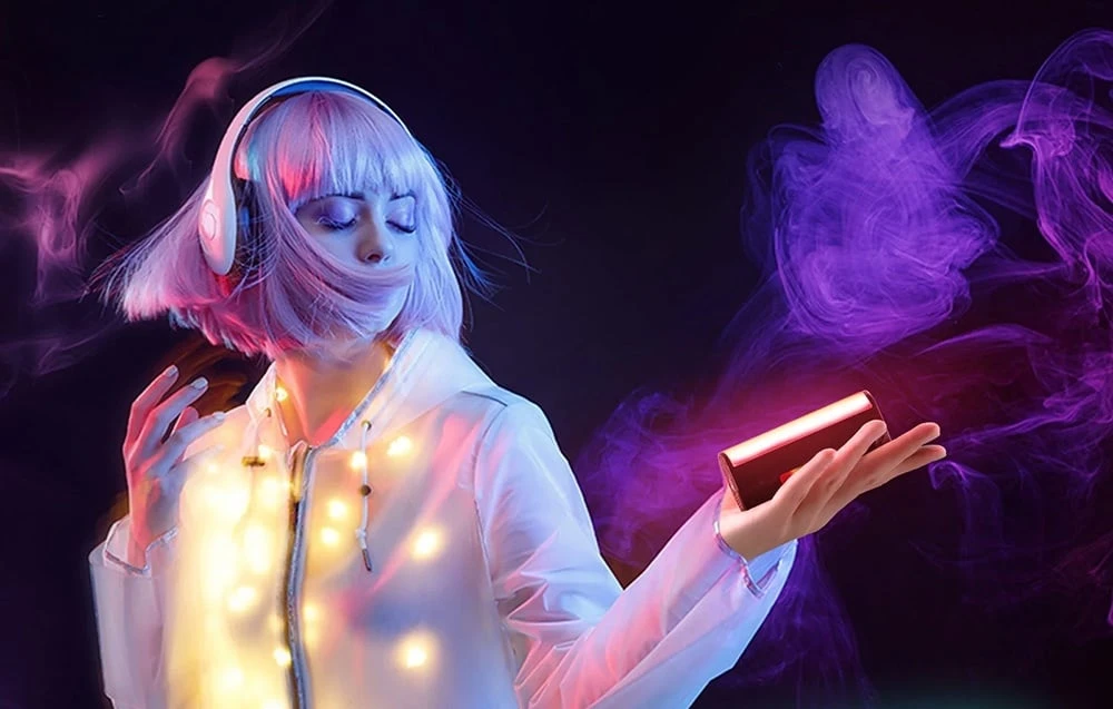 „Neewer Neweer TL97C“ RGB LED spalvotas foto apšvietimas aprašymas - Prekės nuotrauka „Neewer Neweer TL97C“ RGB LED spalvotas foto apšvietimas aprašymas - Prekės nuotrauka
