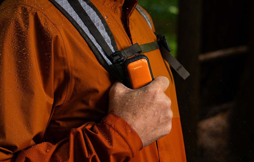 Ocoopa UT4 Young 2x2500 mAh rankų šildytuvas, USB-C, juoda ir oranžinė aprašymas - Prekės nuotrauka