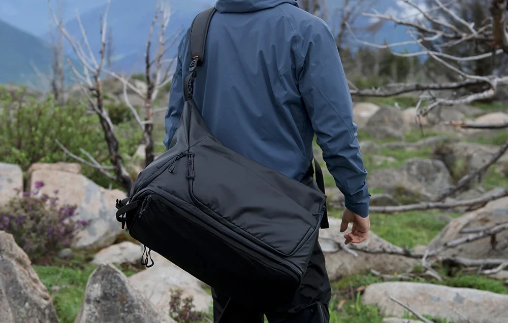 PGYTECH OneMo 35L Travel Backpack (juodas) aprašymas - Prekės nuotrauka