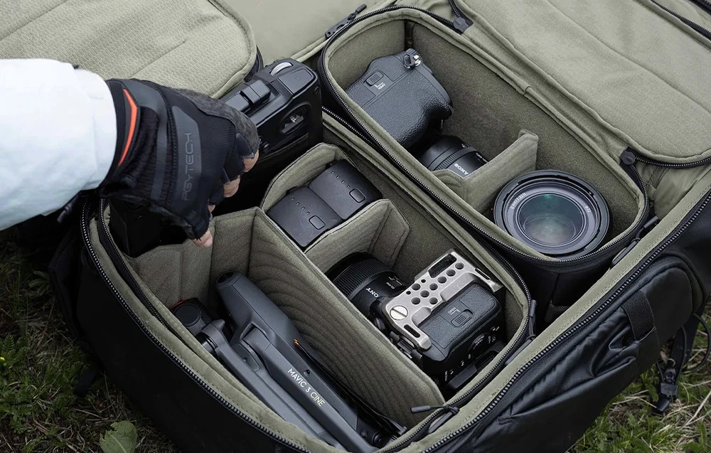 Kuprinė PGYTECH OnePro Flex 50L (juoda) + organizer L aprašymas - Prekės nuotrauka