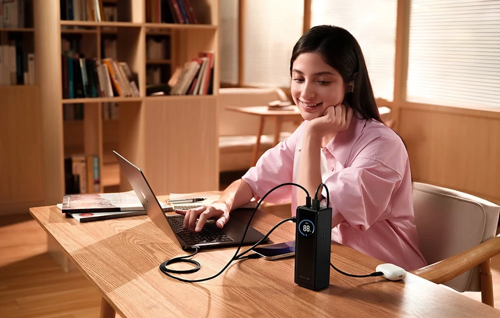 Išorinė baterija „EcoFlow RAPID“ 25000 mAh, 170 W aprašymas - Prekės nuotrauka Išorinė baterija „EcoFlow RAPID“ 25000 mAh, 170 W aprašymas - Prekės nuotrauka