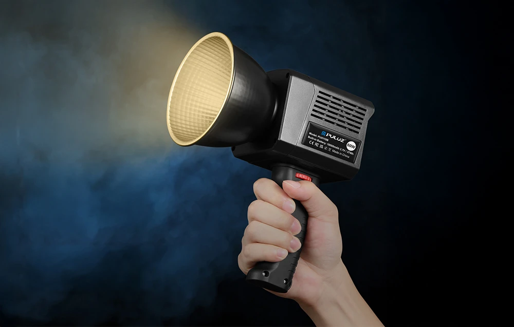 PULUZ PU4119B 60W 2500K-6500K (Juodas) studio lamp. aprašymas - Prekės nuotrauka PULUZ PU4119B 60W 2500K-6500K (Juodas) studio lamp. aprašymas - Prekės nuotrauka