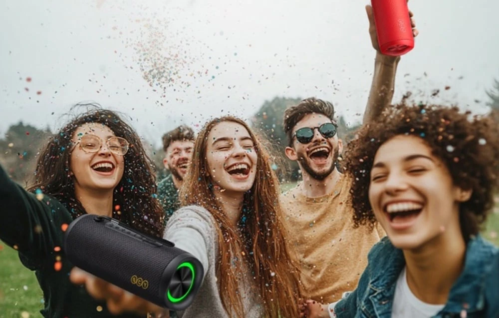 QCY SP7 wireless speaker (juodas) aprašymas - Prekės nuotrauka