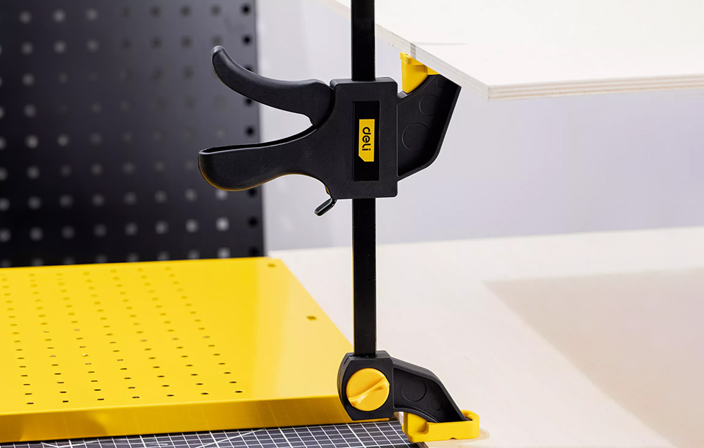 greitas strypas-clamp-24-deli-tools-edl110124