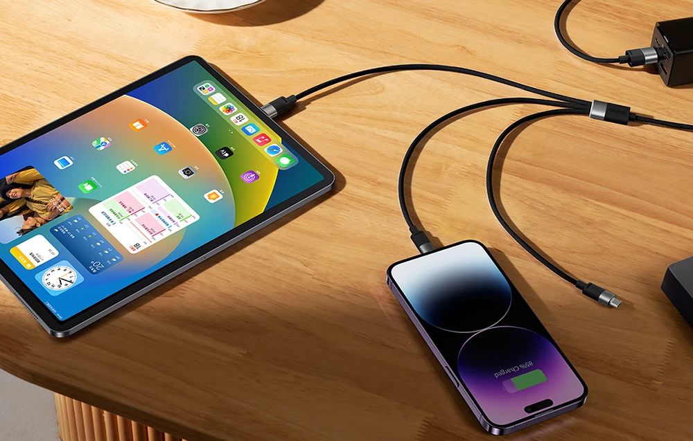 Greitas įkrovimas USB - M+L+C Baseus StarSpeed 3.5A 0.6m - Juodas aprašymas - Prekės nuotrauka